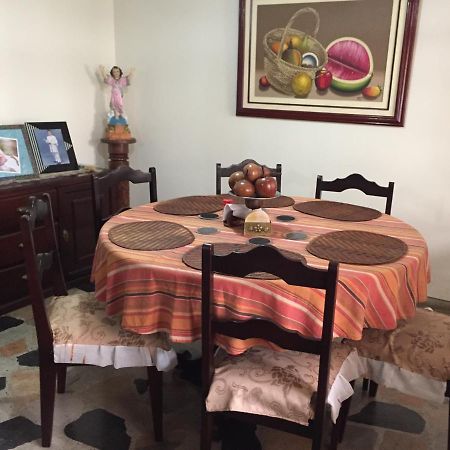 Casa Familiar Apartment Bogota Bagian luar foto